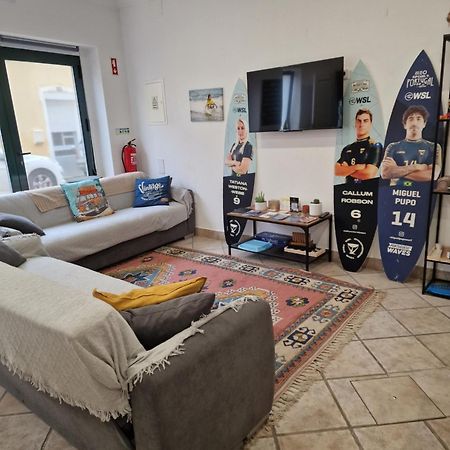 Wolley - Peniche Guesthouse Eksteriør billede