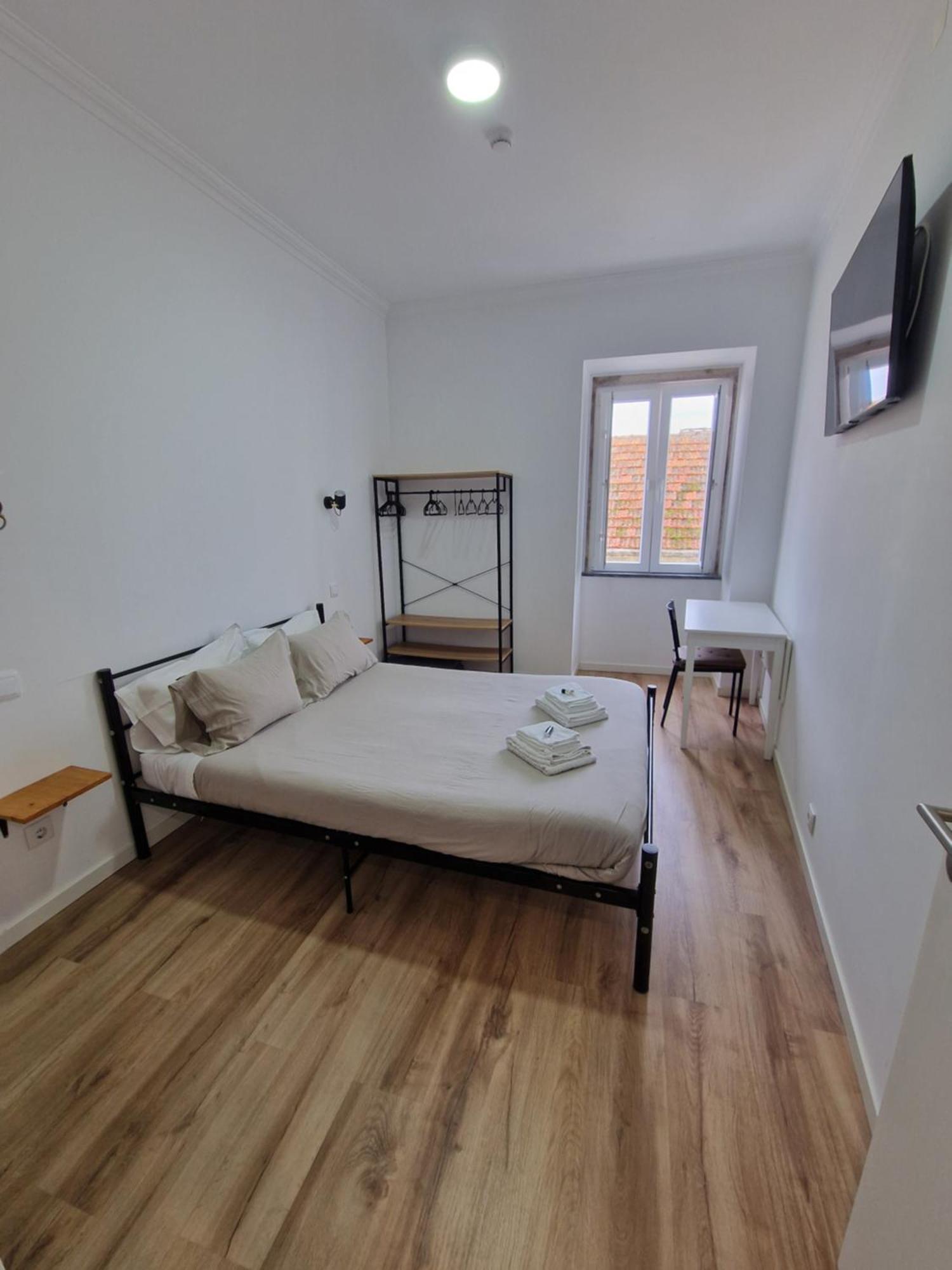 Wolley - Peniche Guesthouse Eksteriør billede